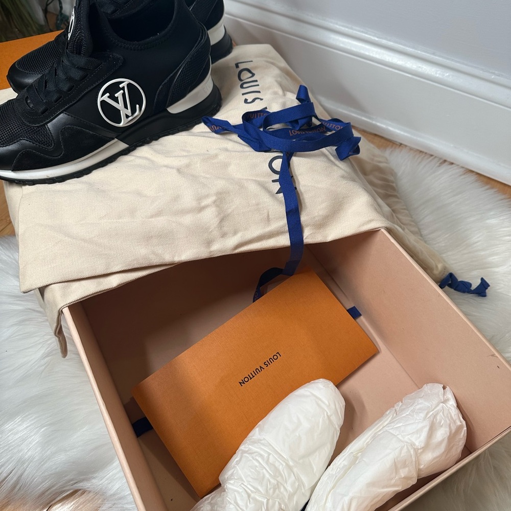 Louis Vuitton Run Away Sneakers - Picture 8 of 10